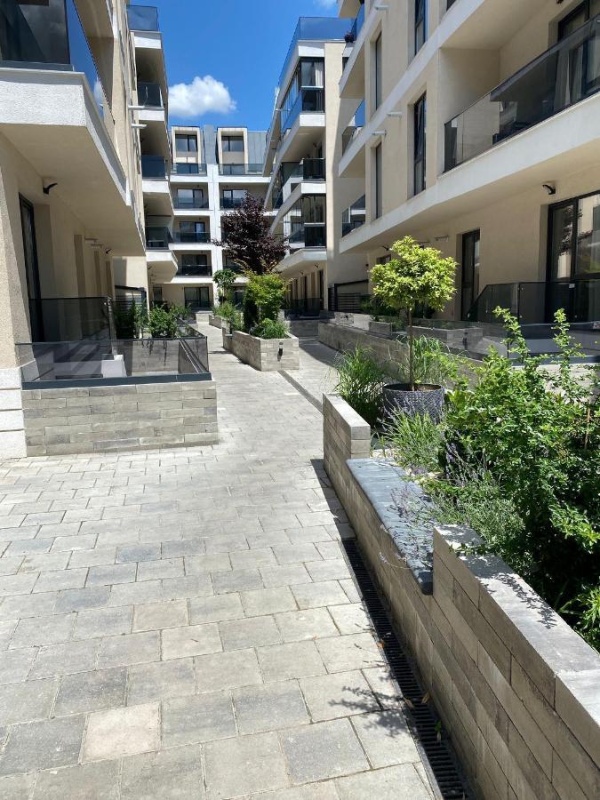 Catedral Apartment Бухарест Экстерьер фото