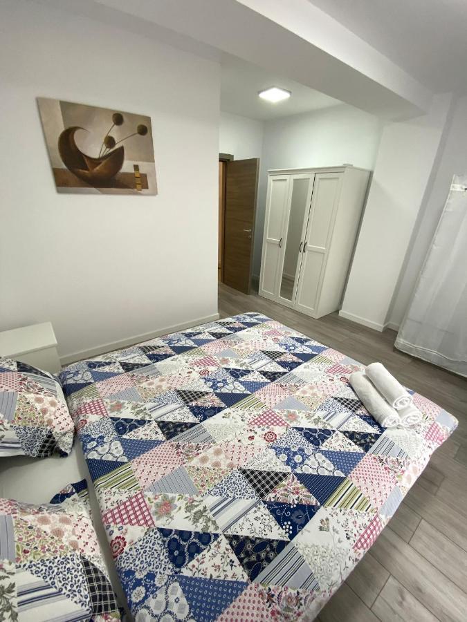 Catedral Apartment Бухарест Экстерьер фото