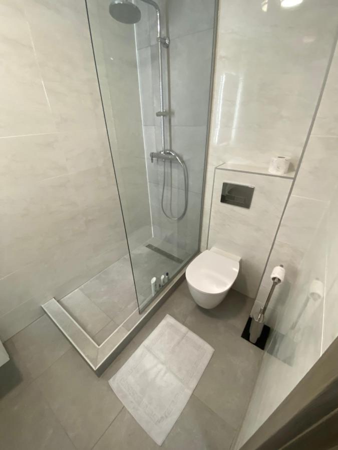 Catedral Apartment Бухарест Экстерьер фото