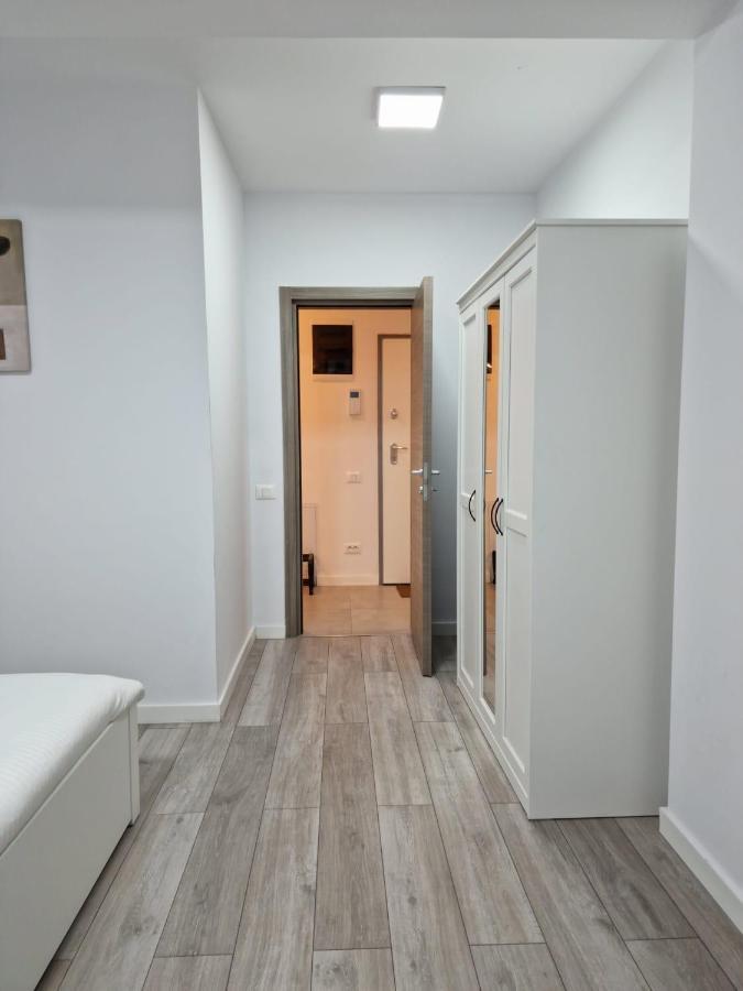 Catedral Apartment Бухарест Экстерьер фото
